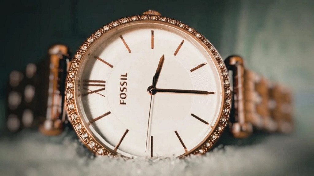 Is Fossil Watch a Luxury Brand? Unveiling the Truth