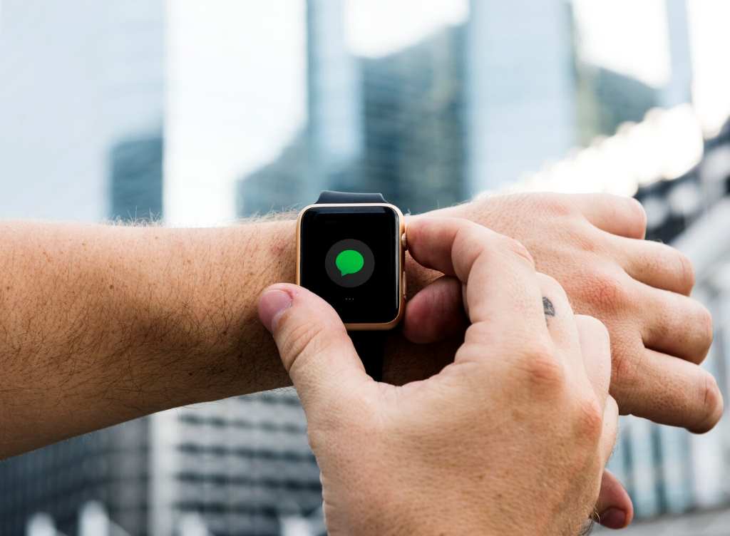 Practical Tips to Extend Your Smartwatch Battery Life